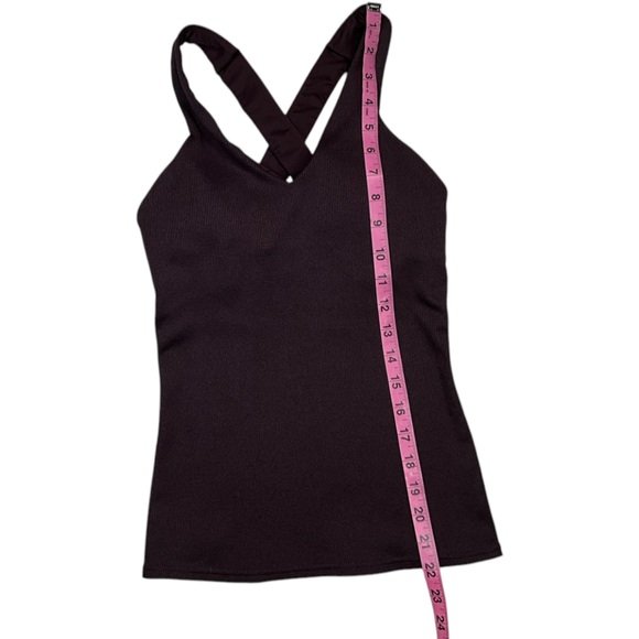 ALO Yoga Elevate Crossover Tank Dark Plum Size Small - Picture 10 of 10